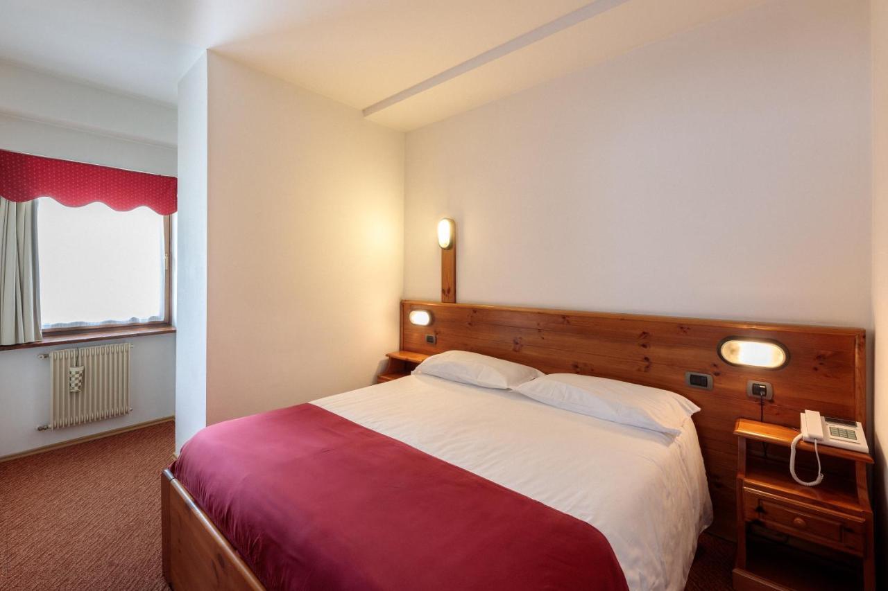 Hotel Miramonti Corvara ภายนอก รูปภาพ